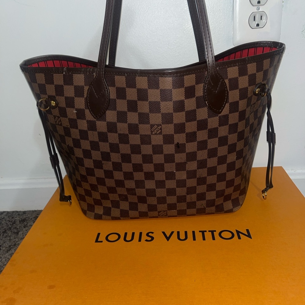 Louis Vuitton Neverfull MM